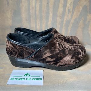 Dansko Brown Velvet Clogs, size 39